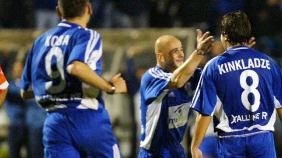 Φανέλα... Κινκλάτζε στον τελικό! (φώτο)