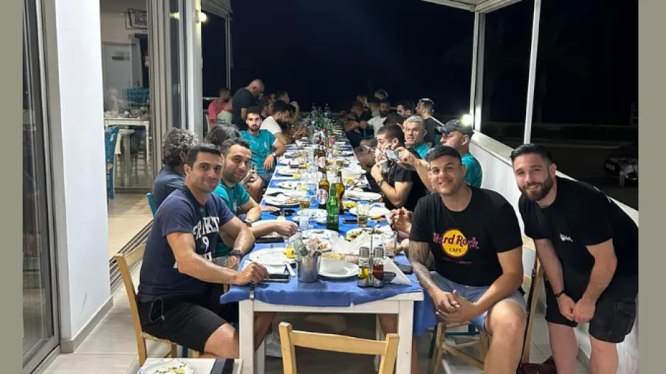 Συνάντηση... εφ' όλης της ύλης