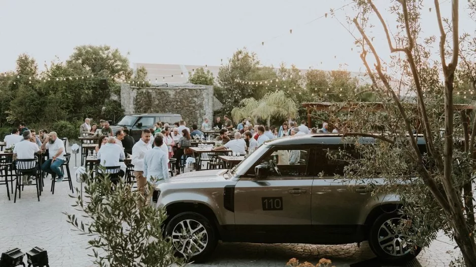 Πρώτη παρουσίαση του νέου Defender 75th Limited Edition από Όμιλο Πηλακούτα