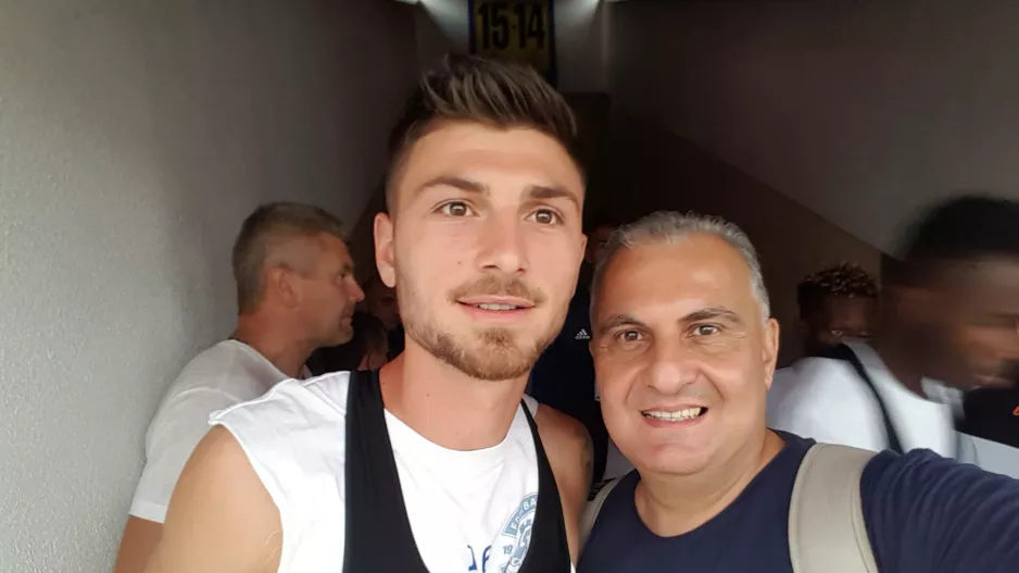 Κάργας με Απόλλωνα και ΑΕΚ