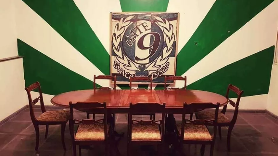 Εκλογική συνέλευση στην Θύρα 9
