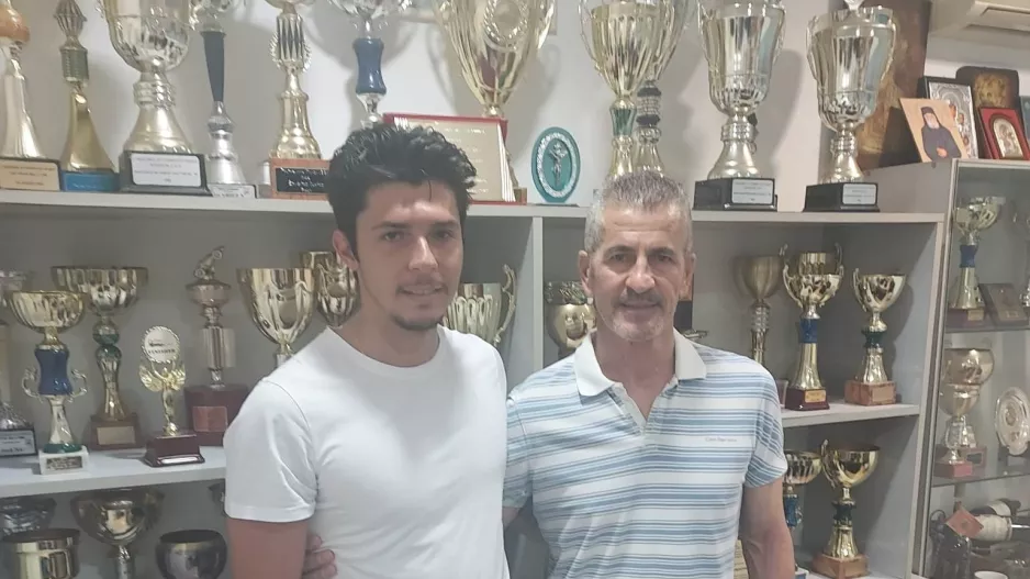 Ενίσχυση με Αγγελο Μιχαήλ