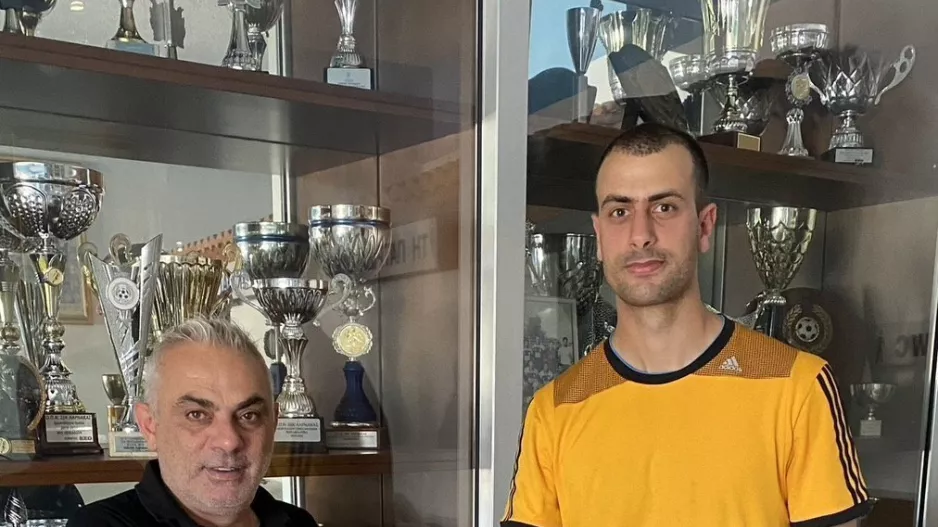 Συμφωνία με Κωνσταντινίδη