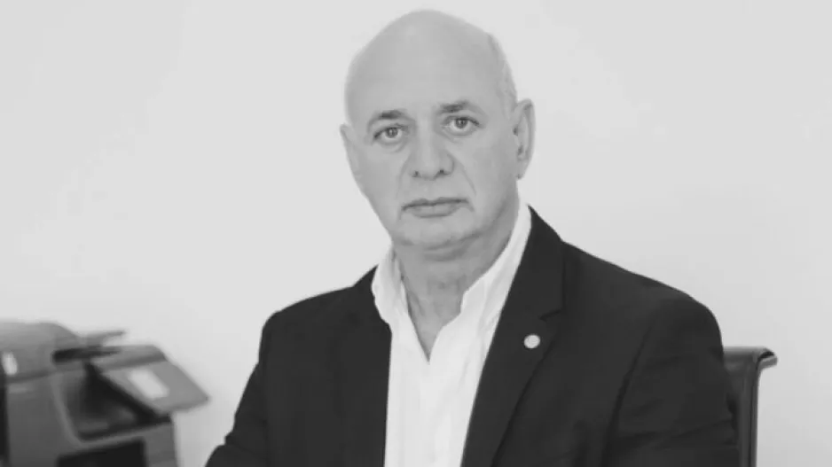 Το τελευταίο "αντίο" στον Μιχάλη Κρασιά