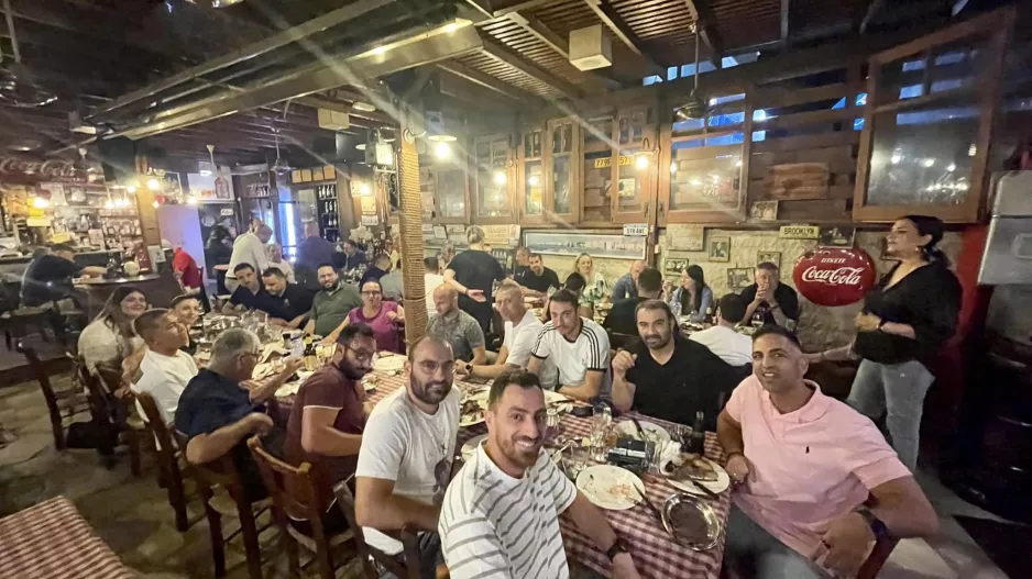 ΑΕΛ; Γαλαζοκίτρινη... βραδιά! (φώτος)