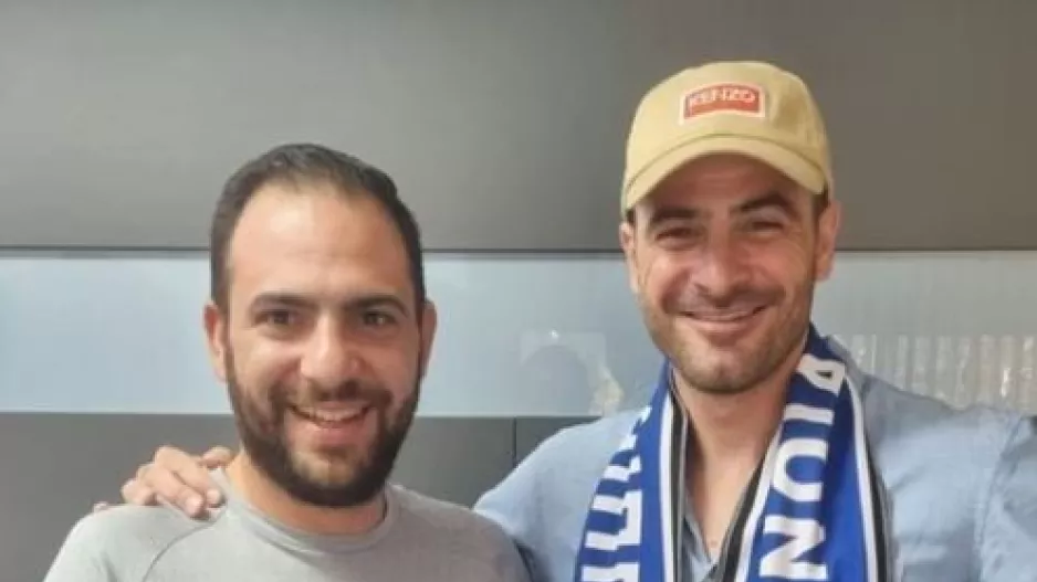 Θεοχάρους... η επιστροφή