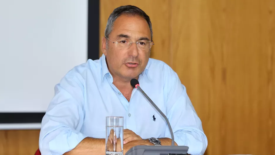 Είπε για Κούμα... 