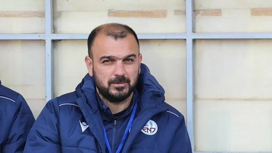 Το... δεξί χέρι ο Λουκάς
