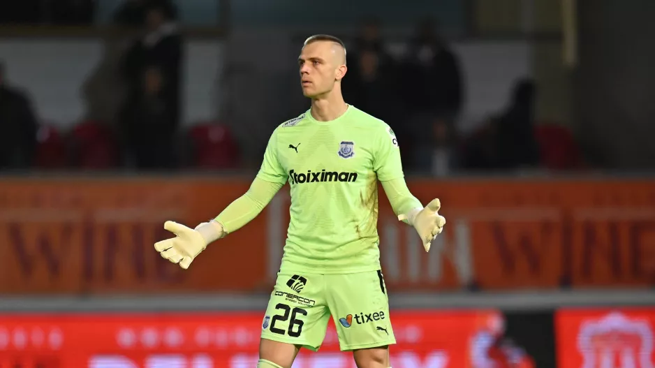 Aleksandar Jovanović (Aπόλλων)