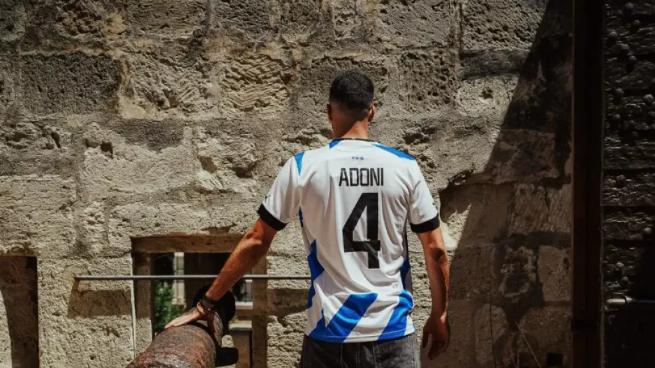 Το... '4' λόγω (και) Ράμος, Φαν Νταικ