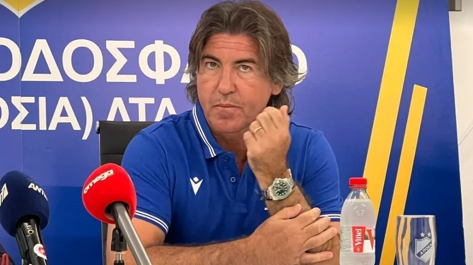 "Επιθετικό και κυριαρχικό ποδόσφαιρο/Το να κερδίζω είναι τα πάντα"