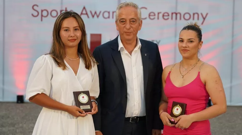 Στις αθλητικές βραβεύσεις του Πανεπιστημίου Λευκωσίας ο Αντιπρόεδρος του ΚΟΑ