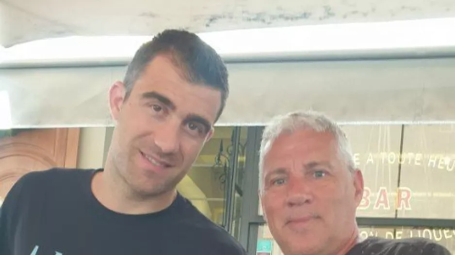 Τσίκινης... με Σωκράτη! 