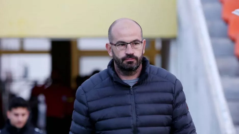 Άρχισαν τα τηλεφωνήματα/ Μπαντία και άλλοι... 