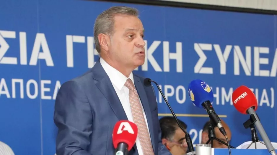 Πέμπτη τα... νεότερα