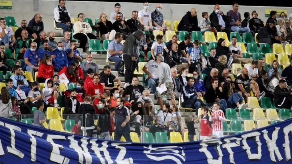 Κόσμος/Εθνική
