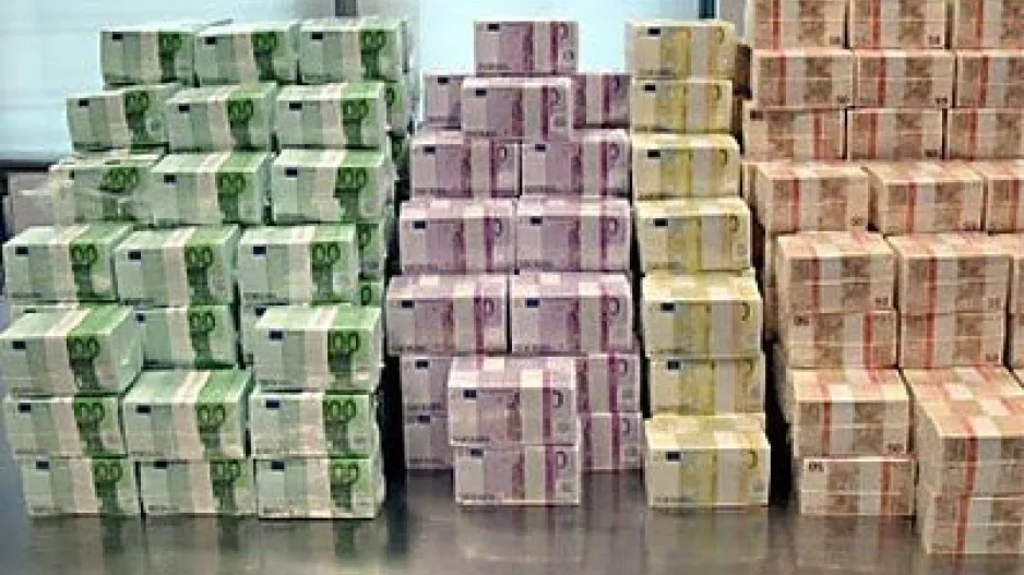 3,5 εκατομμύρια /ΑΝΟ