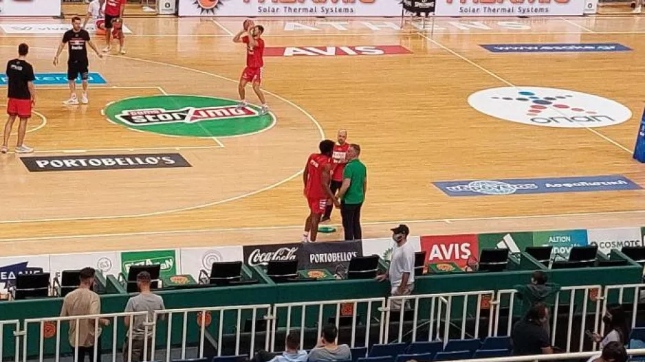 Φραστικό επεισόδιο ΜακΚίσικ με τον κόσμο του Παναθηναϊκού 