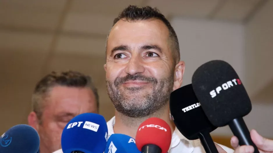 Ο Ντιέγκο Μαρτίνεθ στην Αθήνα για τον Ολυμπιακό: "Ευγνώμων για τη νέα πρόκληση της καριέρας μου"