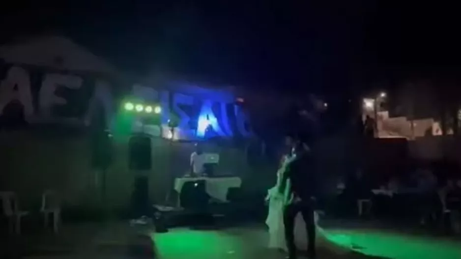 ΧΡΩΜΑ... ΑΕΛ!