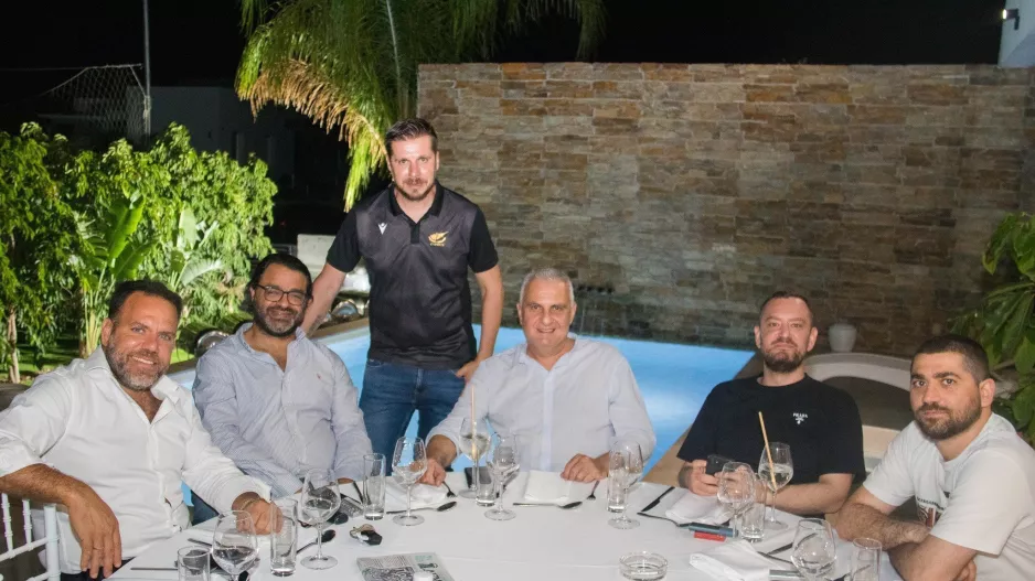 Η... εξάδα/Cyprus Socca