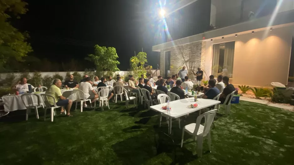 Τραπέζωμα από τον αντιπρόεδρο της ομάδας (φώτος)