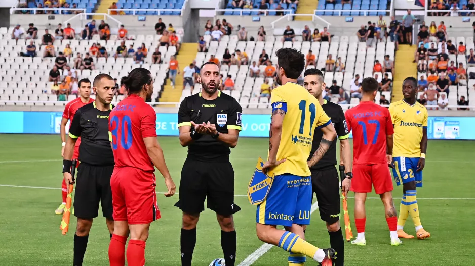 Πολύ καλός αλλά με ΛΑΘΟΣ ψες ο Θεουλή