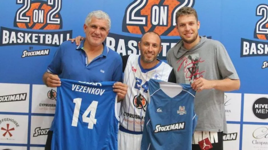 Ο πατέρας του Σάσα Βεζένκοφ στο Cyprusbasket
