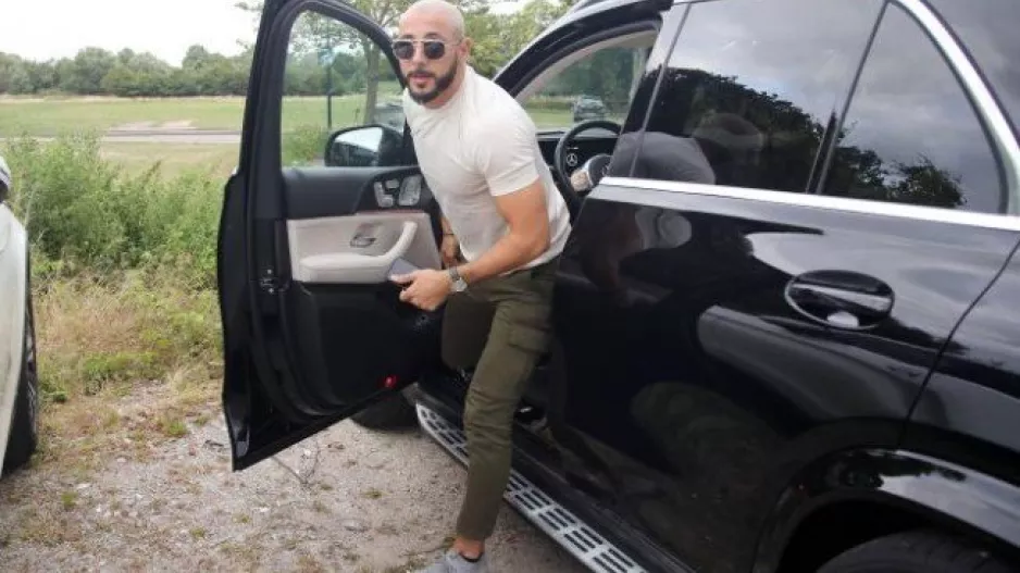 Στην Ολλανδία και ο Άμραμπατ
