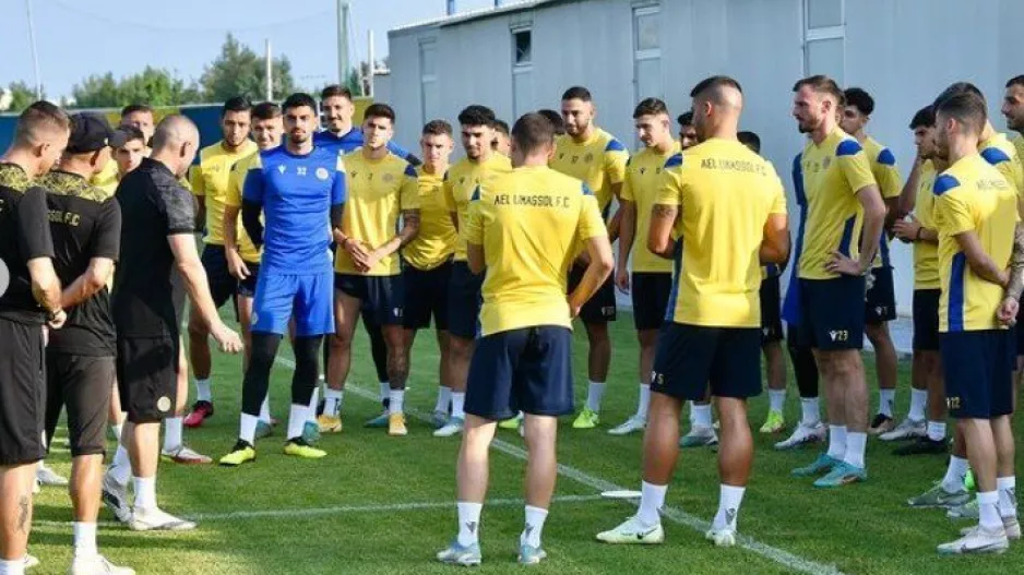 Δεύτερο στάδιο προετοιμασίας/ Πελένδρι με 29 ποδοσφαιριστές 