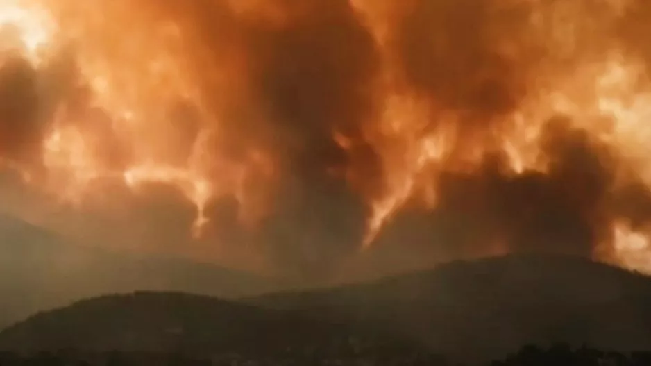 Γιατί ο φονικός καύσωνας που σαρώνει την Ευρώπη ονομάζεται Κέρβερος