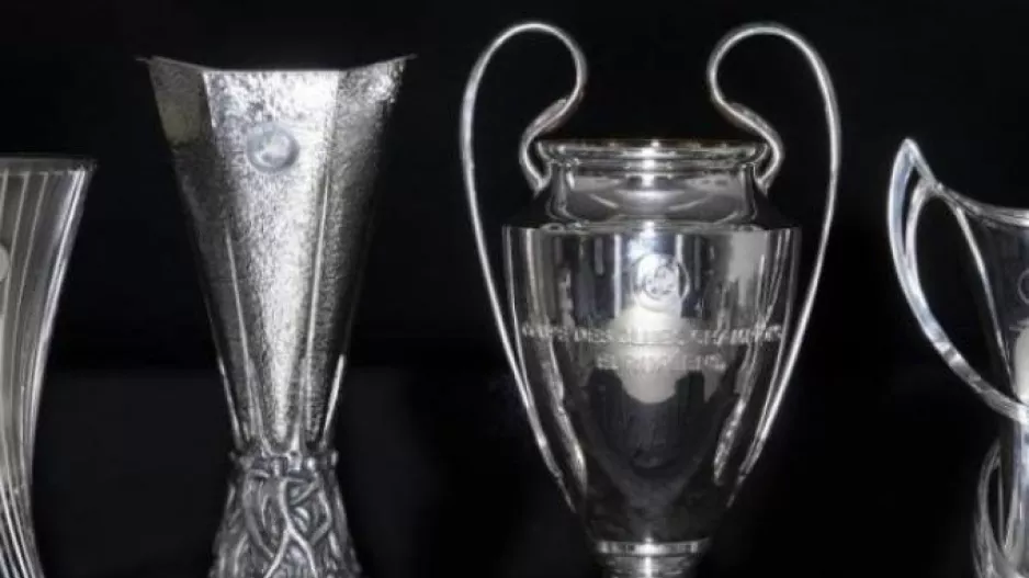 UEFA: Οι υποψηφιότητες για τους τελικούς το 2026 και 2027