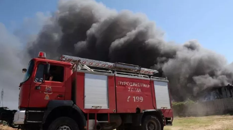 Φωτιά σε δασική έκταση στα Τέμπη