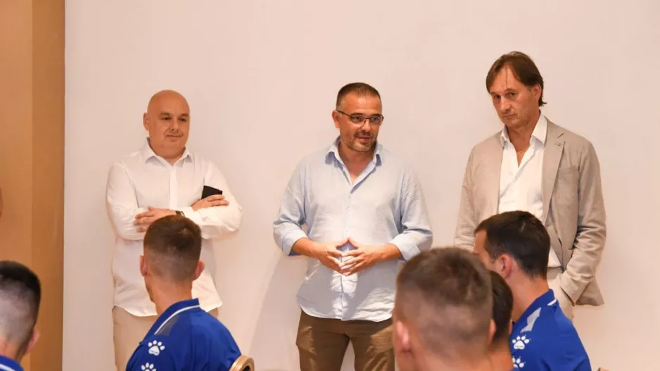 Πρόεδρος Βοϊβοντίνα "Σήμερα πρέπει να είμαστε ομάδα, εντός και εκτός γηπέδου"