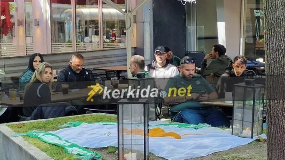 Φώτος/Μαζεύονται οι Ομονοιάτες...