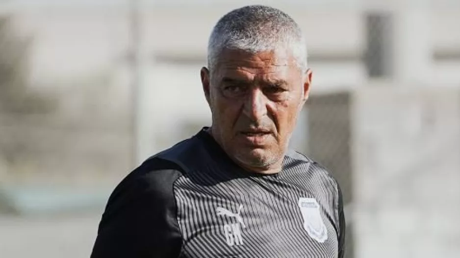 Κίπερ Απόλλων/Εμπιστοσύνη στον Νικολάου