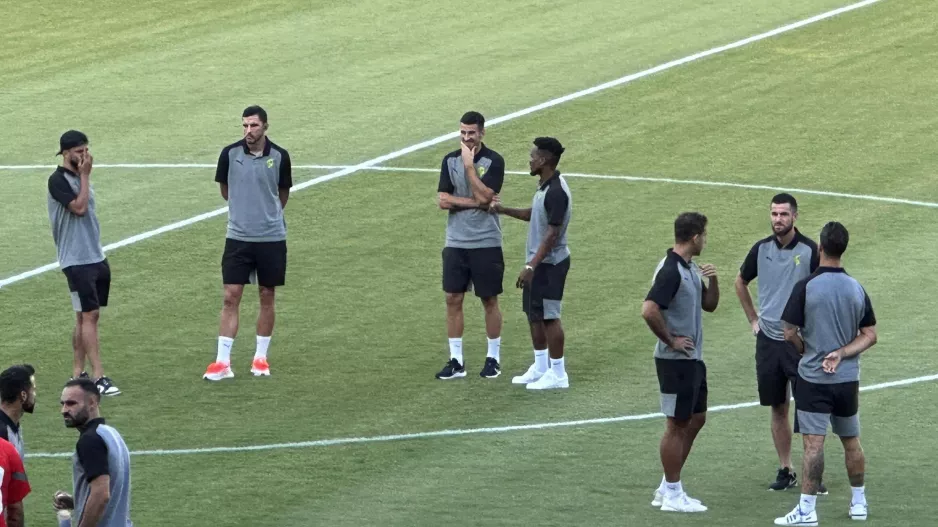 Η εντεκάδα της ΑΕΚ/Τρεις αλλαγές