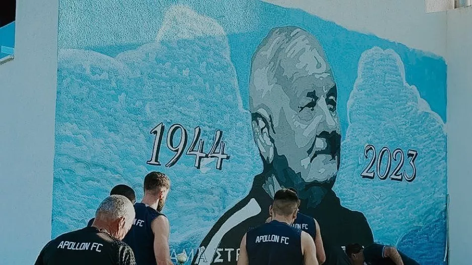 Από ένα γαρύφαλλο για τον Χαμπή