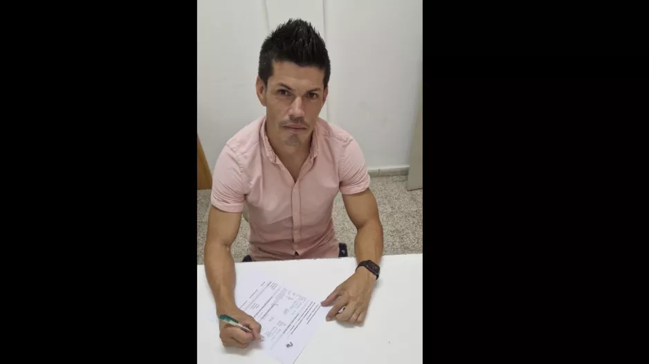 Έβαλε υπογραφή ο Ατόρνο, η νέα του ομάδα