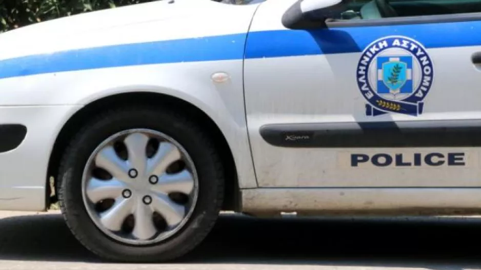 Μπλόκο σε βαν με Ρουμάνους χούλιγκαν που κατευθύνονταν στον Πειραιά