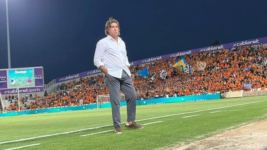 Μήνυμα με... βίντεο ο Σα Πίντο: "Μόνο ΑΠΟΕΛ!"