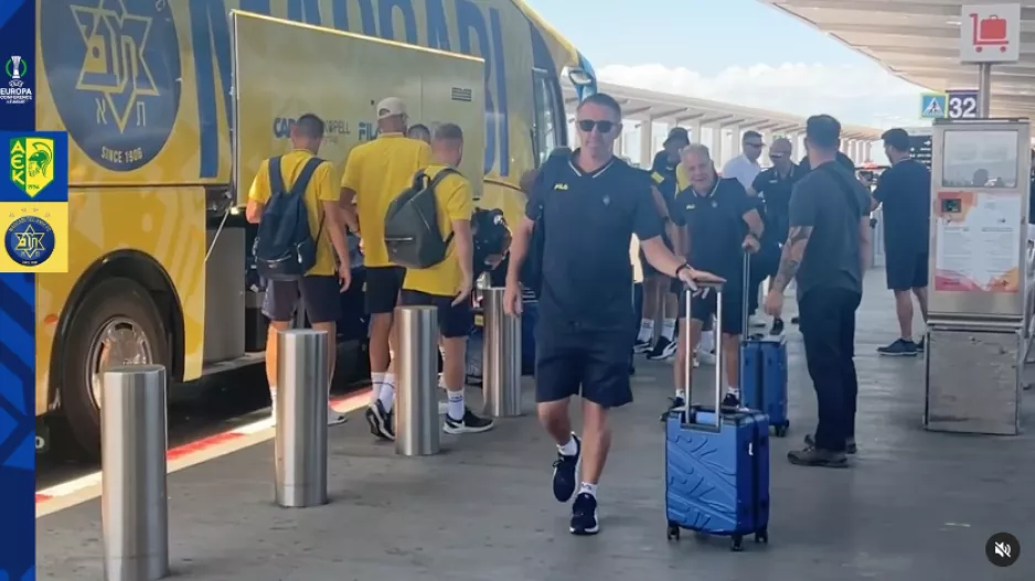 Πετάει για Λάρνακα η Μακάμπι (βίντεο)
