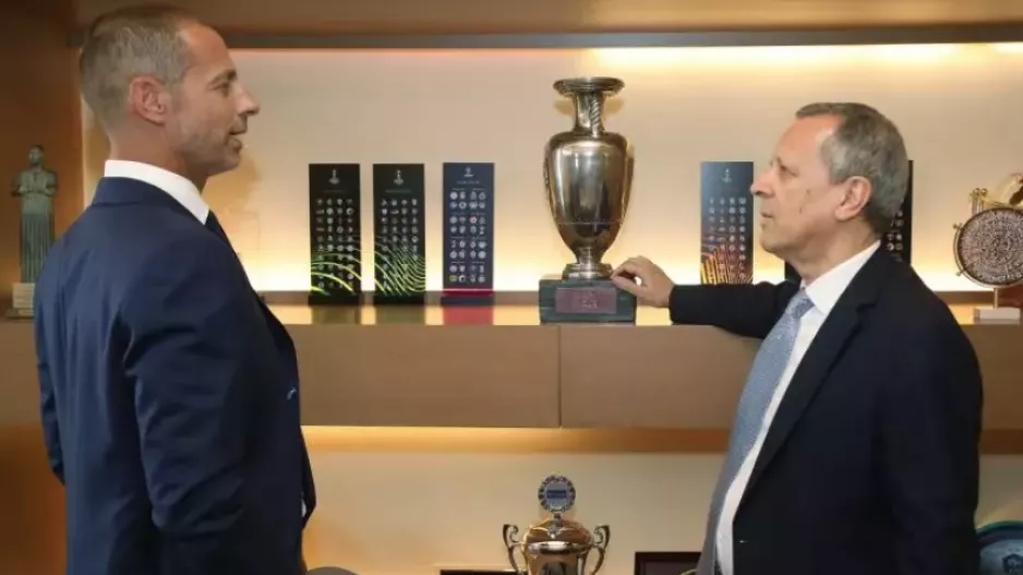Ολοκληρώθηκε η συνάντηση Τσέφεριν και Μπαλτάκου