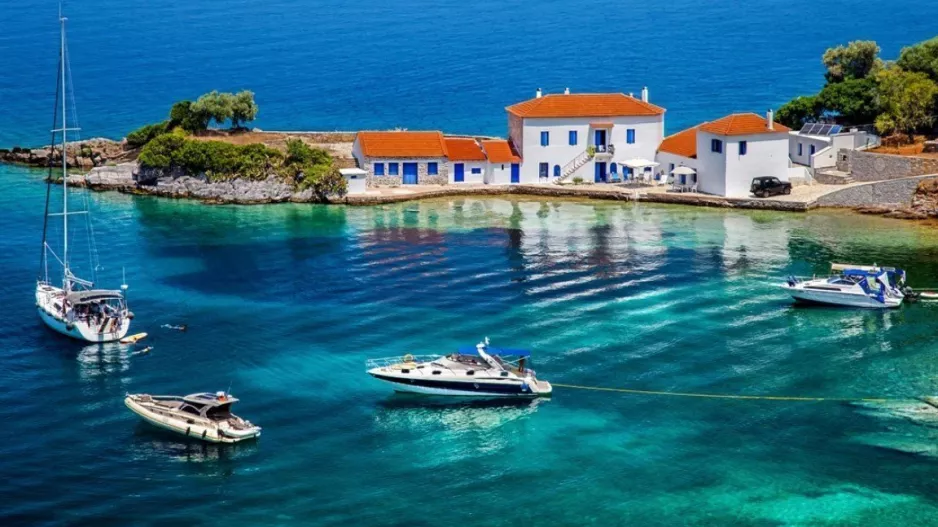 Το τέλειο έγκλημα; Σε αδιέξοδο οι έρευνες της ΕΛ.ΑΣ. για τον θάνατο της Γερμανίδας τουρίστριας