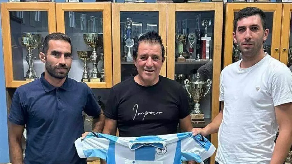 Ανανέωσαν οι αρχηγοί