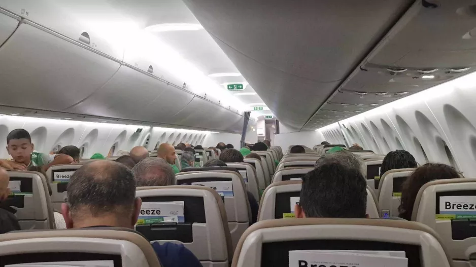 Άφιξη με σύνθημα για πρωτάθλημα! (βίντεο)
