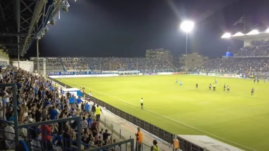 Η παρακάμερα του Χαρίλαου από την πρεμιέρα (βίντεο)