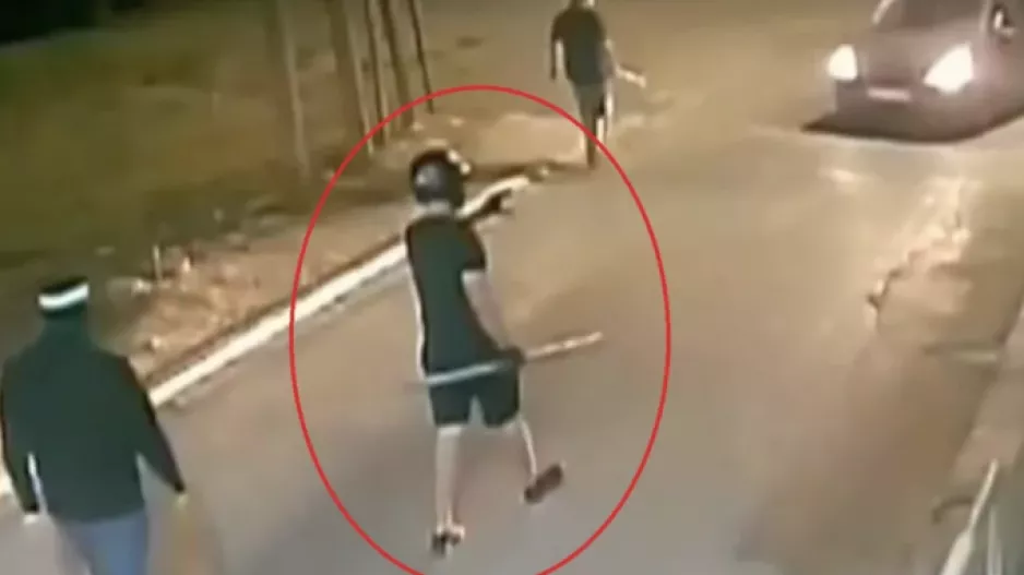 Στην ανακρίτρια ο Έλληνας οπαδός που συνελήφθη για τα επεισόδια στη Νέα Φιλαδέλφεια