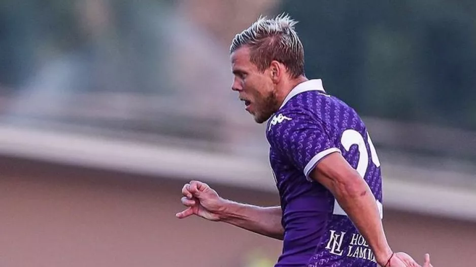Ο Ikone έδωσε... χώρο στον Κακόριν