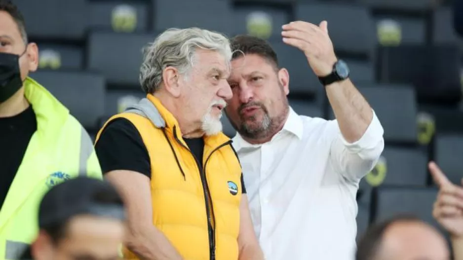 «Η πόλη μας δεν δέχεται τη λάσπη πως τάχα στις όμορφες πλατείες της στήνονται ραντεβού θανάτου»